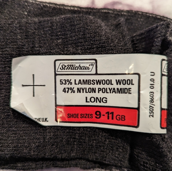 Three pairs of argye long wool socks, brown, blue & grey. - Picture 3 of 3